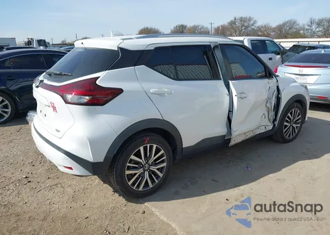2021 Nissan Kicks Sv Xtronic Cvt z USA, uszkodzony, nr VIN 3N1CP5CV1ML485645